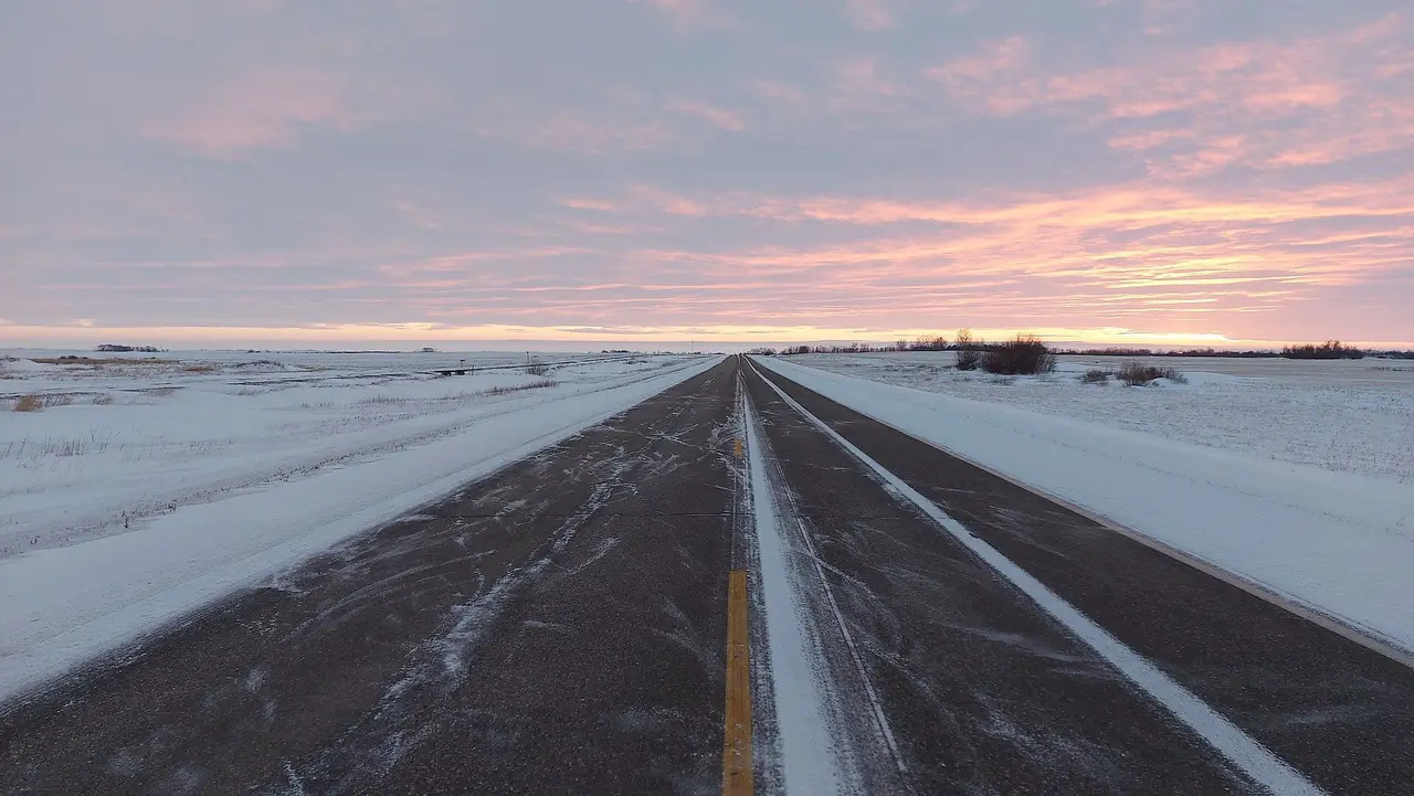 Highway 18 at dawn in winter, February 2022